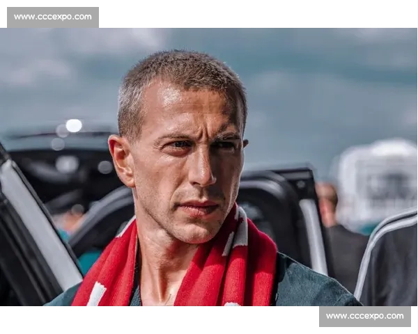 多伦多官宣与贝尔纳代斯基解约:三年合作终结,战略转型开启新篇章 多伦多官宣与贝尔纳代斯基解约:三年合作终结,战略转型开启新篇章