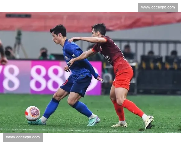 足协杯三度申城德比，申花客场 3-2 逆转海港晋级八强
